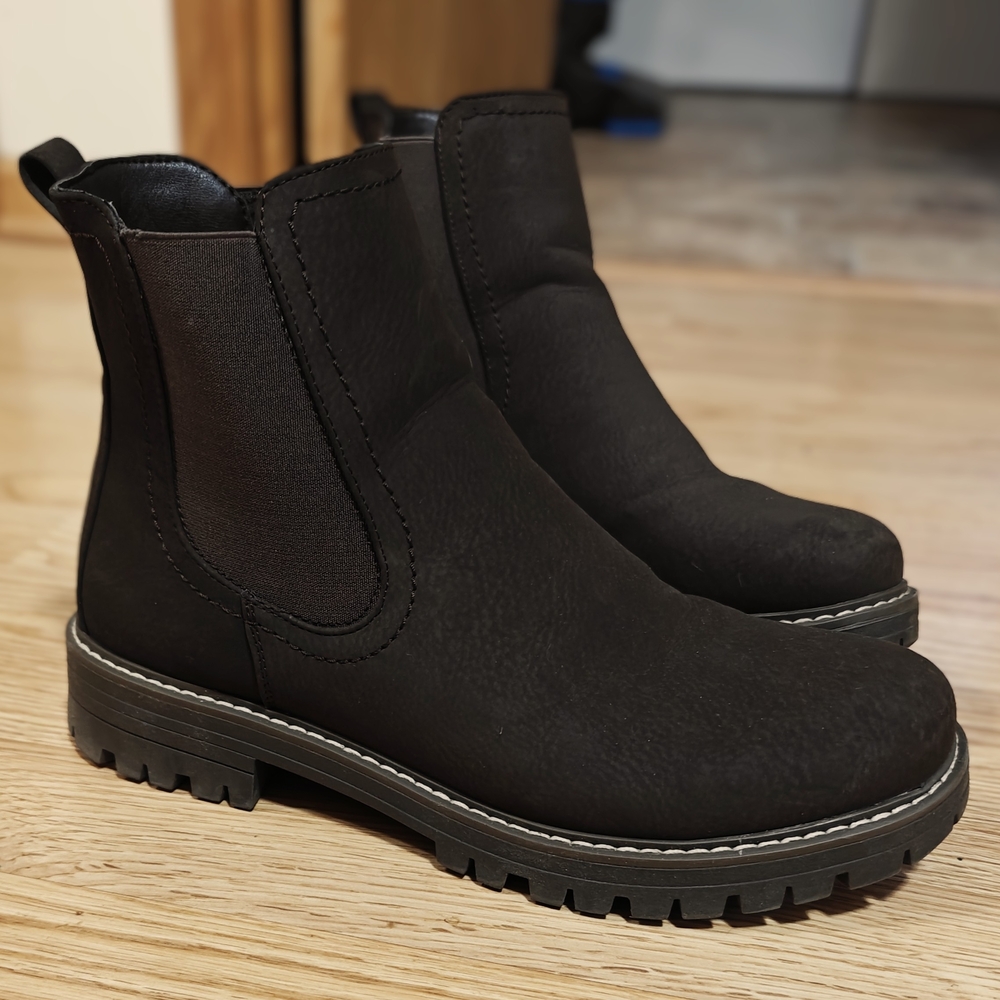 Cliffs by WHITE MOUNTAIN Brown Slip-On Chelsea Boots
